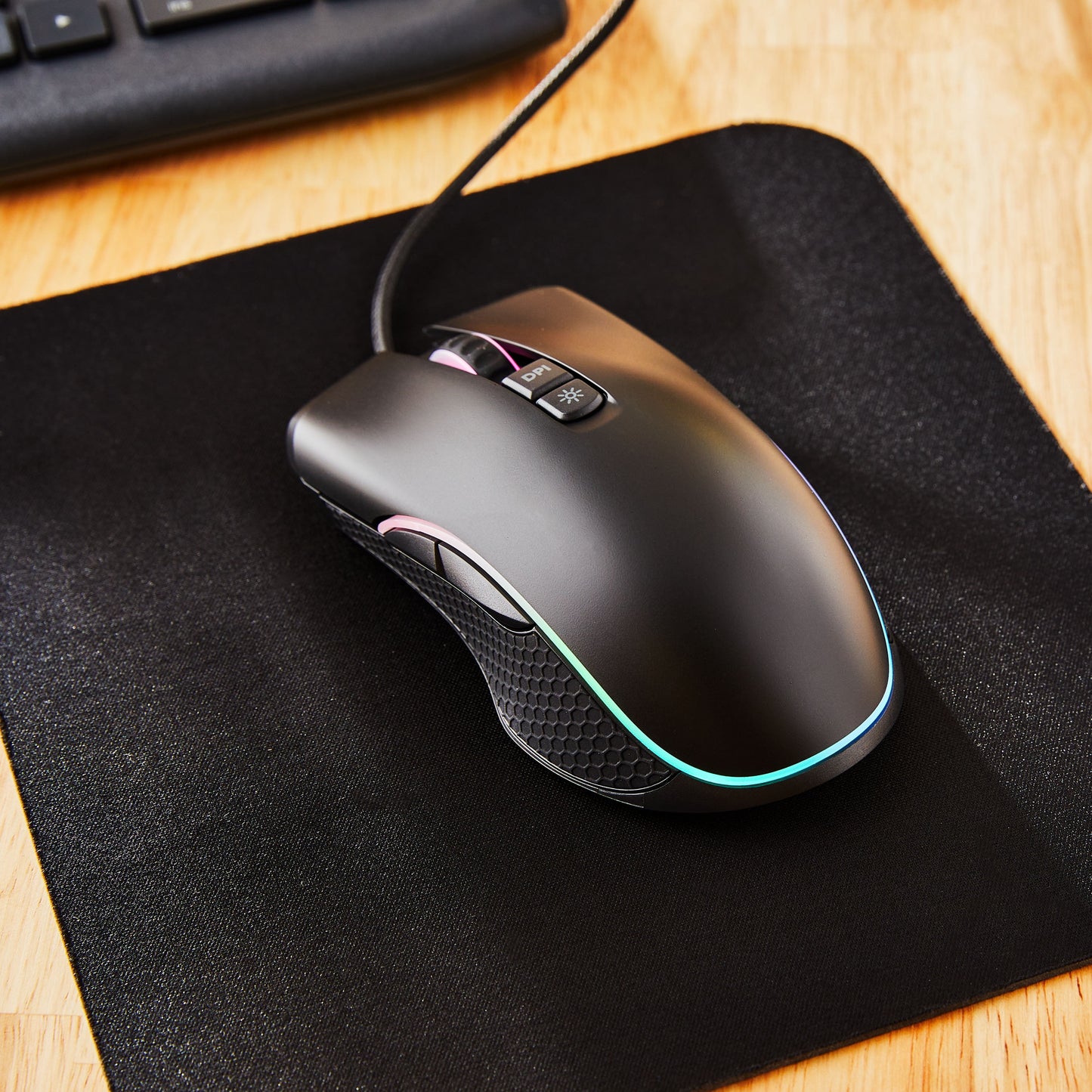 Wired USB Gaming Mouse with Adjustable DPI, Backlit, 7 Buttons Black